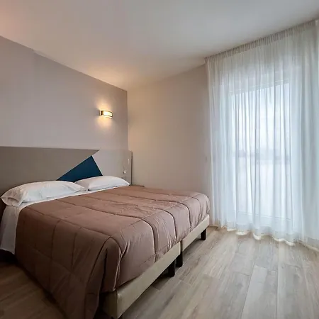 Design La Vela فندق مبيت وإفطار زابونيتا