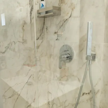 فندق مبيت وإفطار Design La Vela 3*