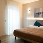 Design La Vela Bed and Breakfast 3*